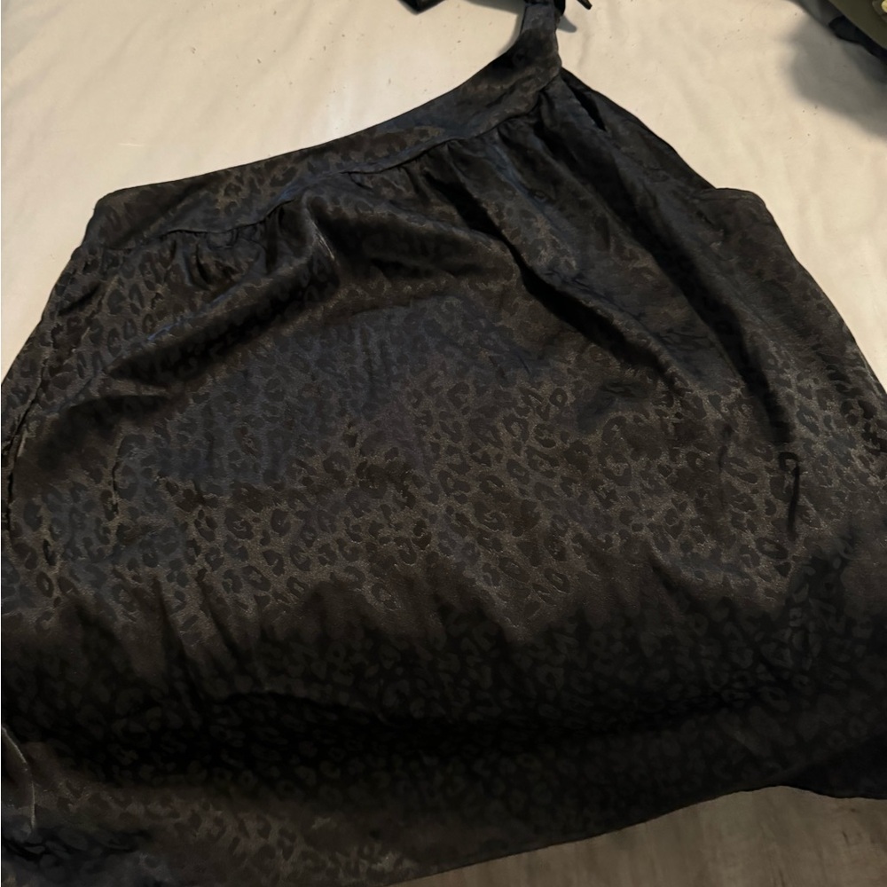 Satin, one shoulder, cheetah print tank. Size large